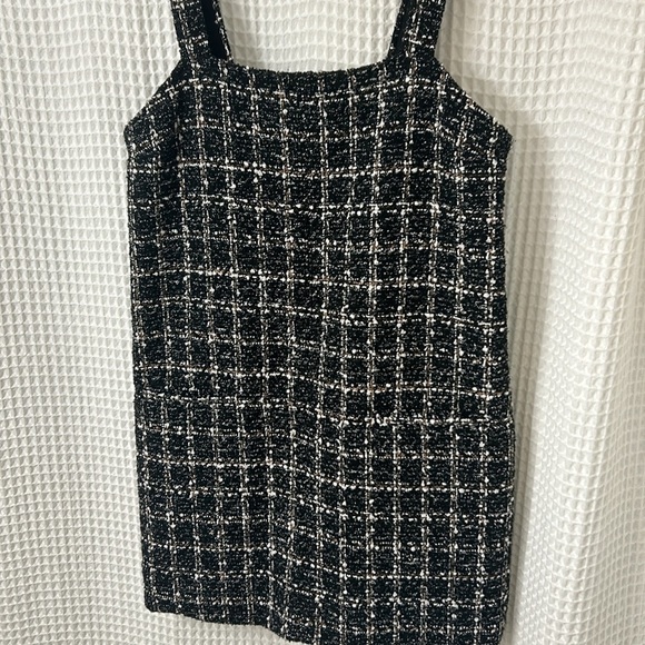 Abercrombie & Fitch Dresses & Skirts - Abercrombie and Fitch Black and White Boucle Dress Large Tall